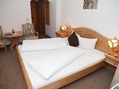 Apartments Pitztaler Nachtigall Arzl im Pitztal Zimmer foto